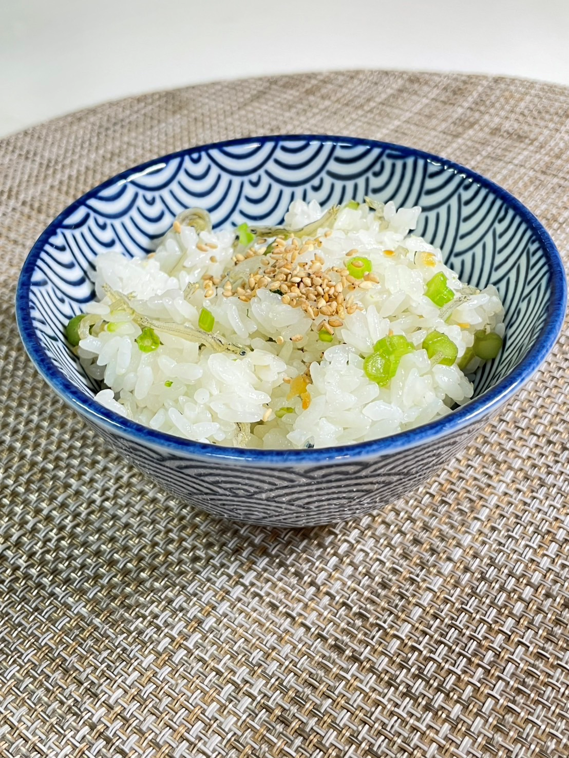 春菊の軸のガーリックライス